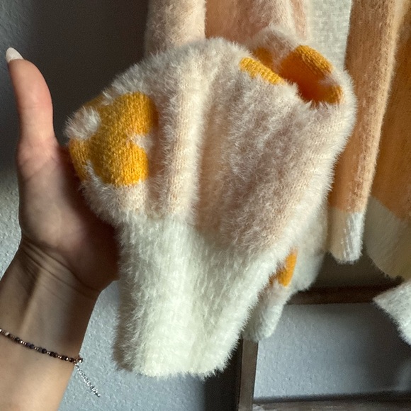 Chaou Yatou Daisy Eyelash Open Cardigan NWT Sz: Small - Picture 7 of 13